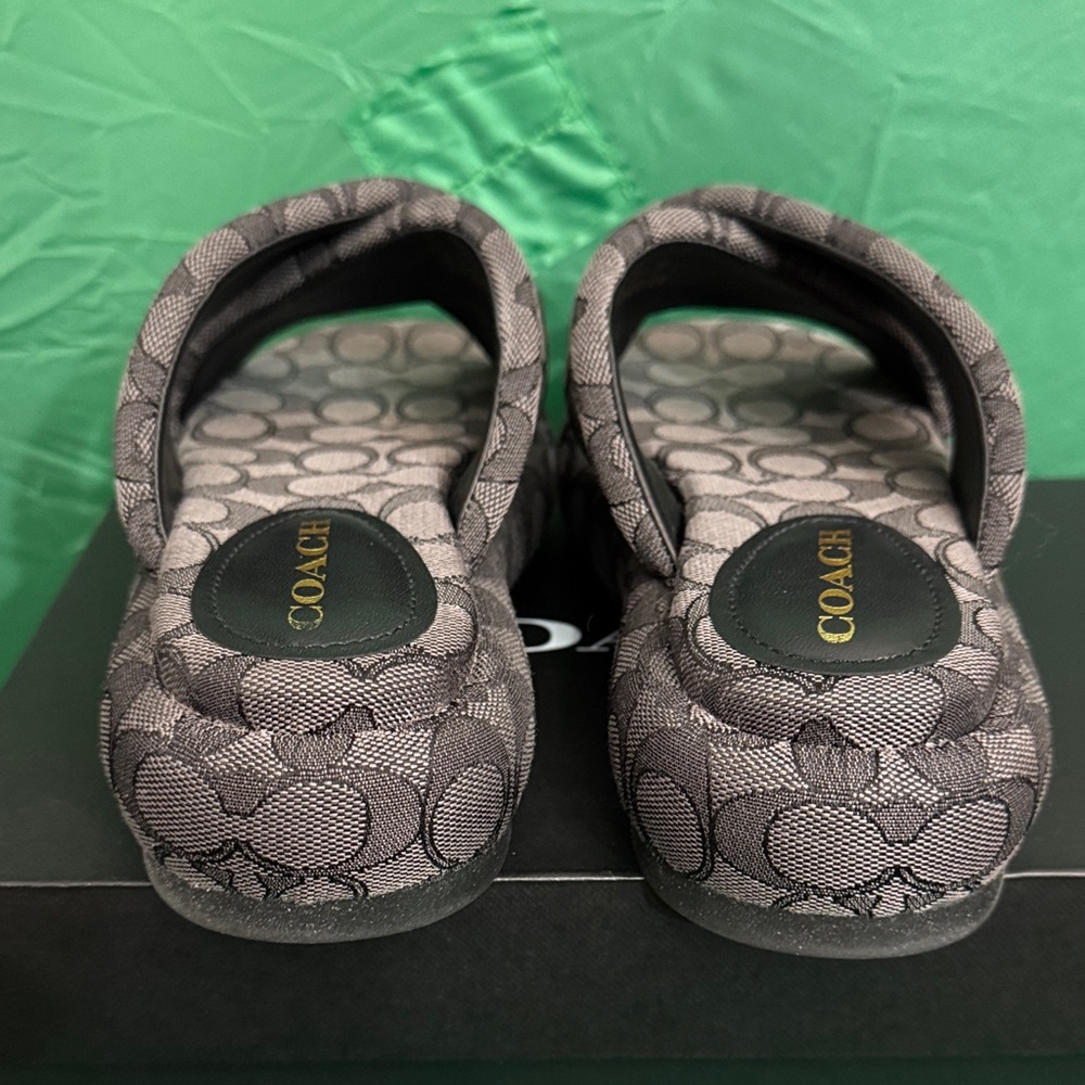Coach  Black Patterned Slippers size 7.5 like new - Picture 6 of 16